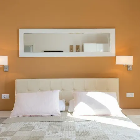 维多利亚别墅公寓