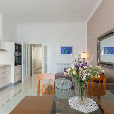 维多利亚别墅公寓 * 杜布罗夫尼克